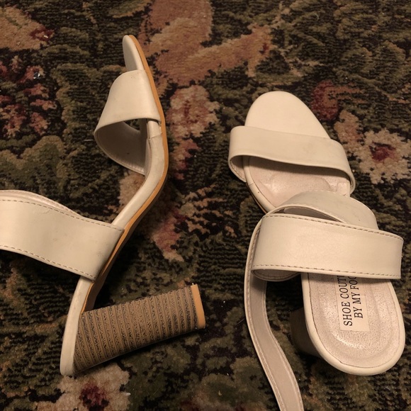 Heels - Picture 3 of 4